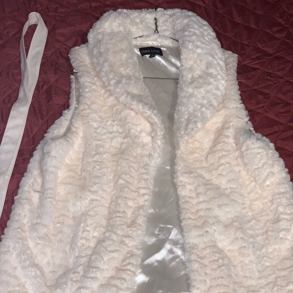 Fur vest